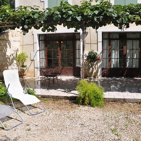 Gite Du Mas Des Oliviers Mézoargues المظهر الخارجي الصورة
